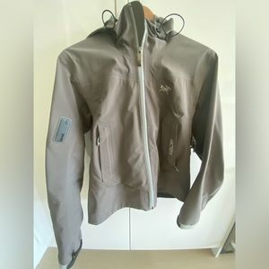 Arc’teryx Gamma MX Hoody Women’s small 4-6